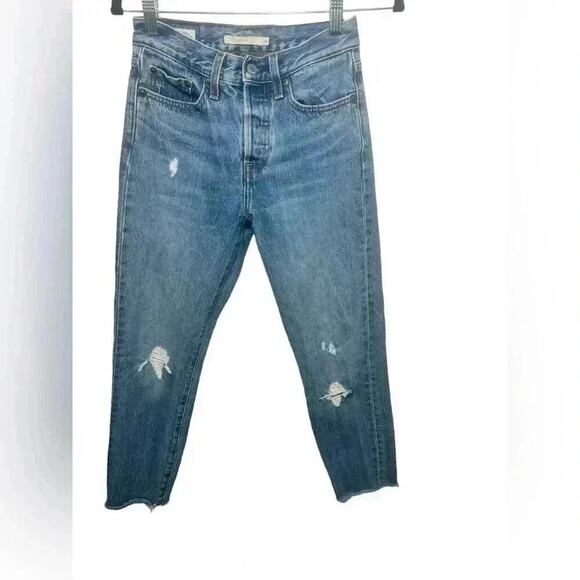 Levi’s Premium Wedgie Icon Fit in Higher Lover Blue Denim Distressed Jeans Sz 24 - Picture 2 of 5